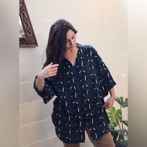 Vintage Button Front Funky 90’s Y2K Party Shirt Free-size